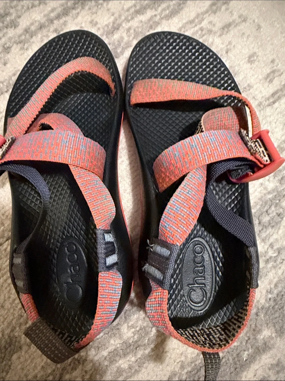 Kid’s Chacos in Coral & Light Blue